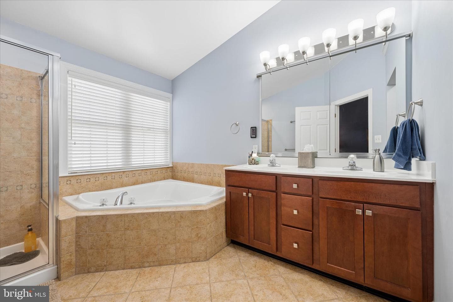 22244 Trentworth Way photo 42