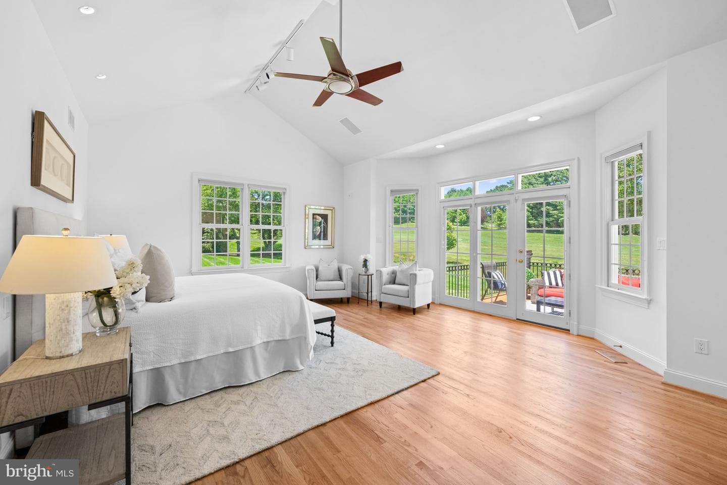 26 / 28 Beman Woods Court photo 23