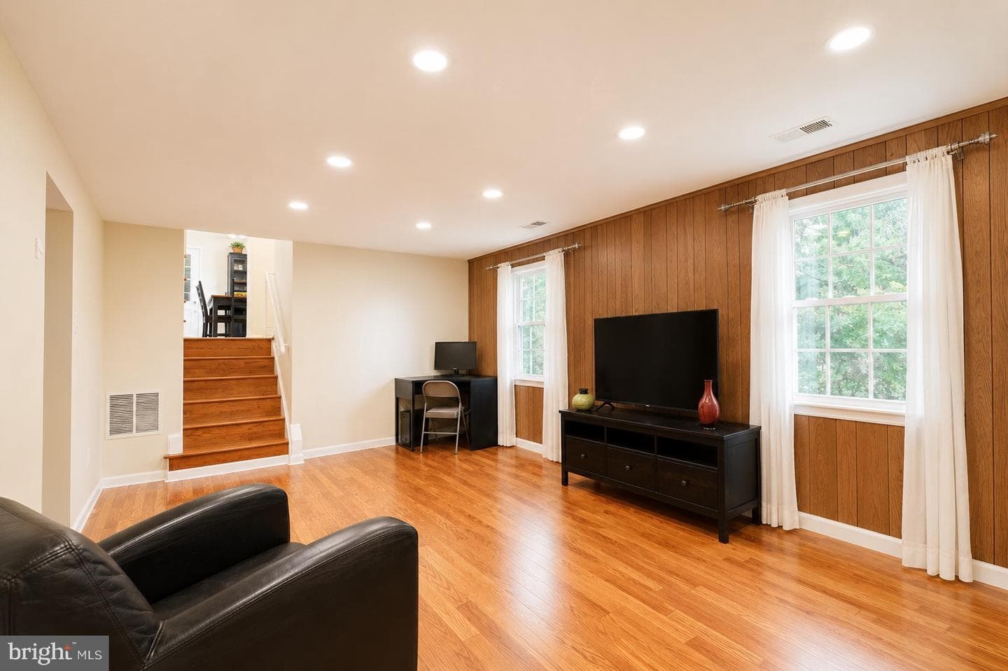 2518 Lindley Terrace photo 14
