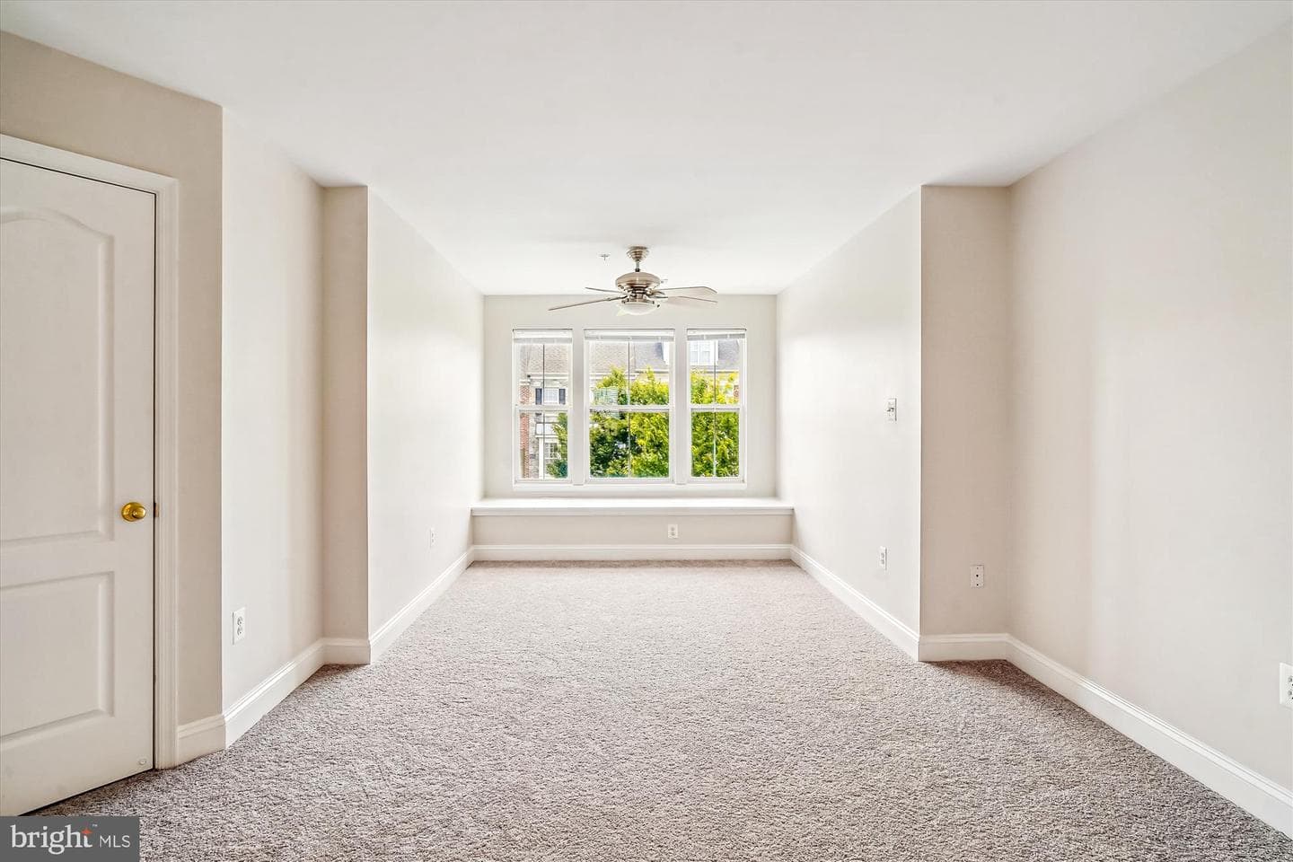 12962 Clarksburg Square Road photo 23