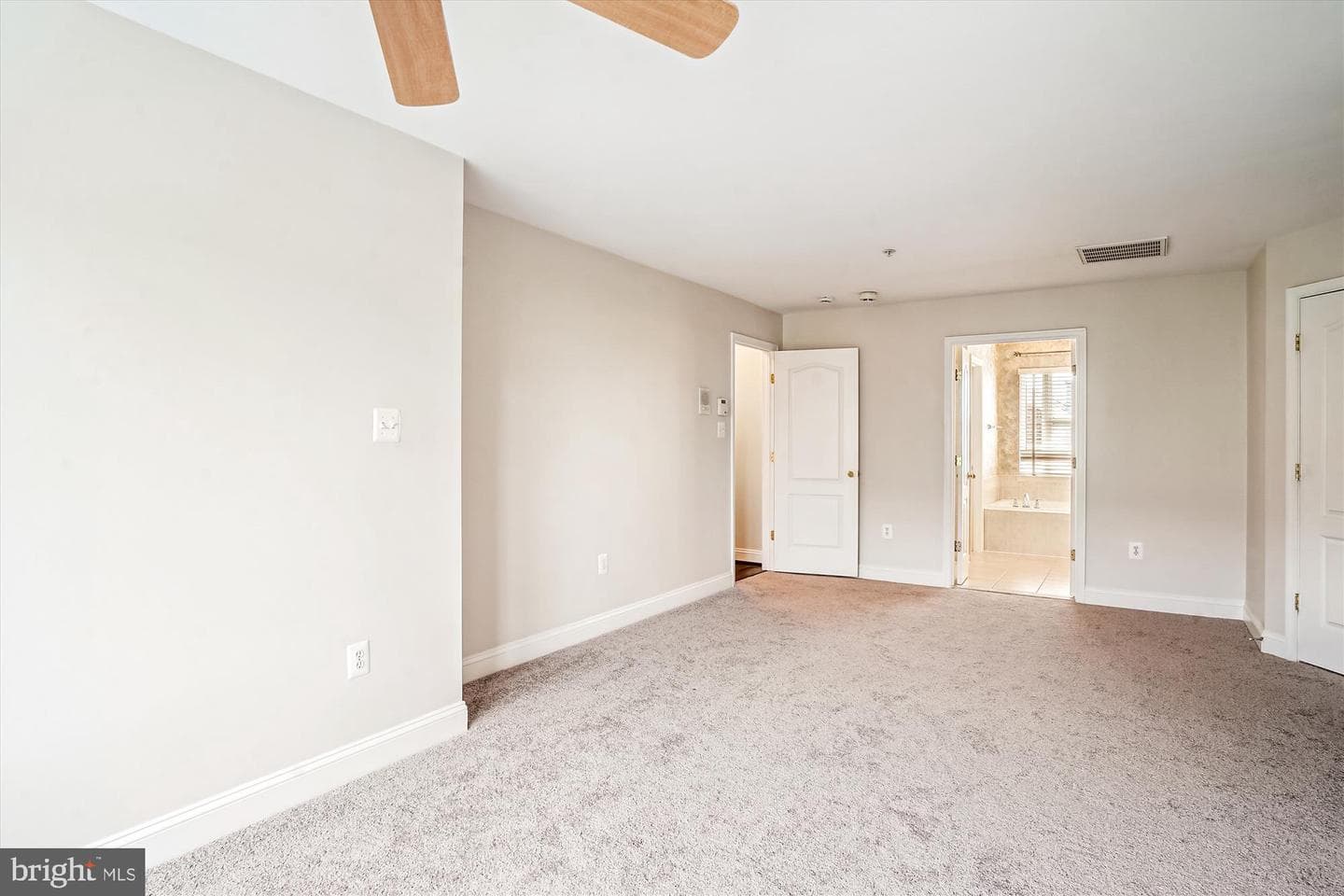 12962 Clarksburg Square Road photo 25