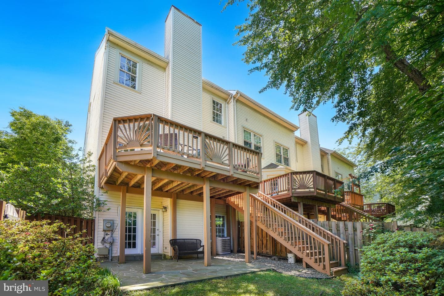 2045 Westchester Drive photo 34