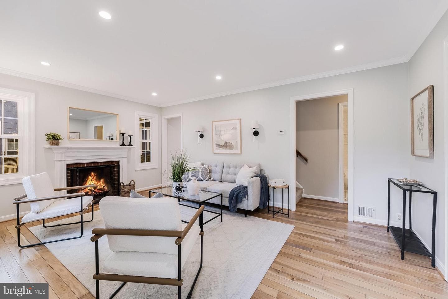 3315 Ferndale Street photo 2