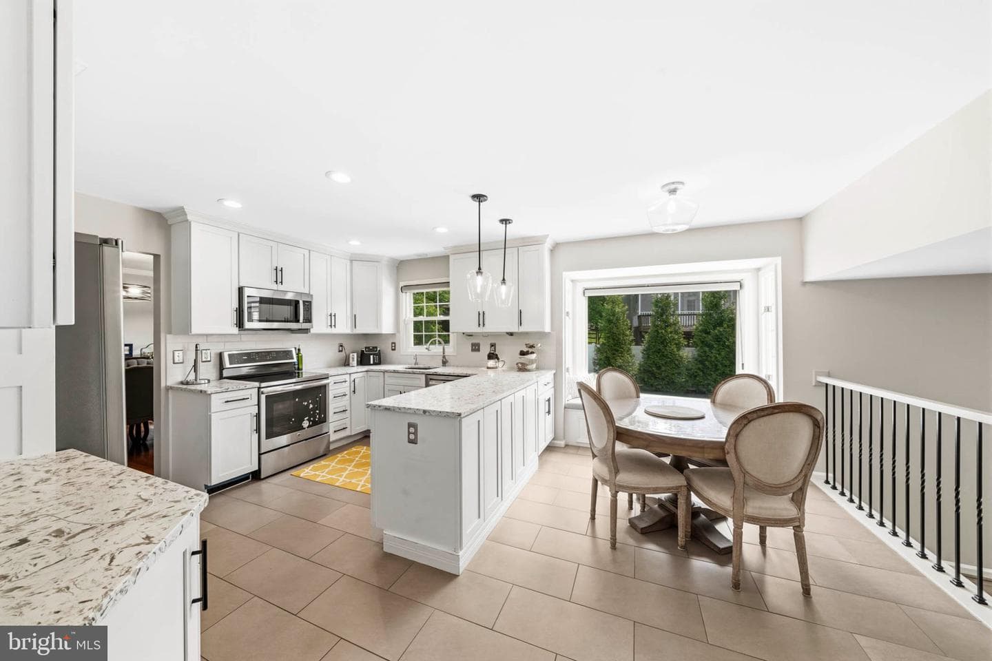 19007 Forest Brook Road photo 3