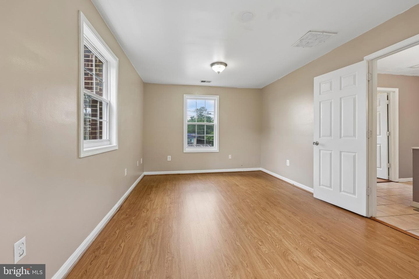 6804 New Hampshire Avenue photo 29