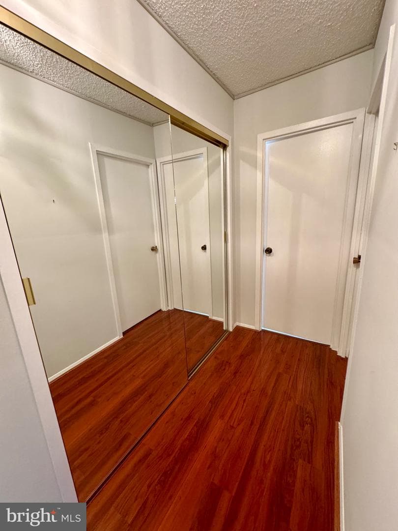 5225 Pooks Hill Rd # 220N photo 13