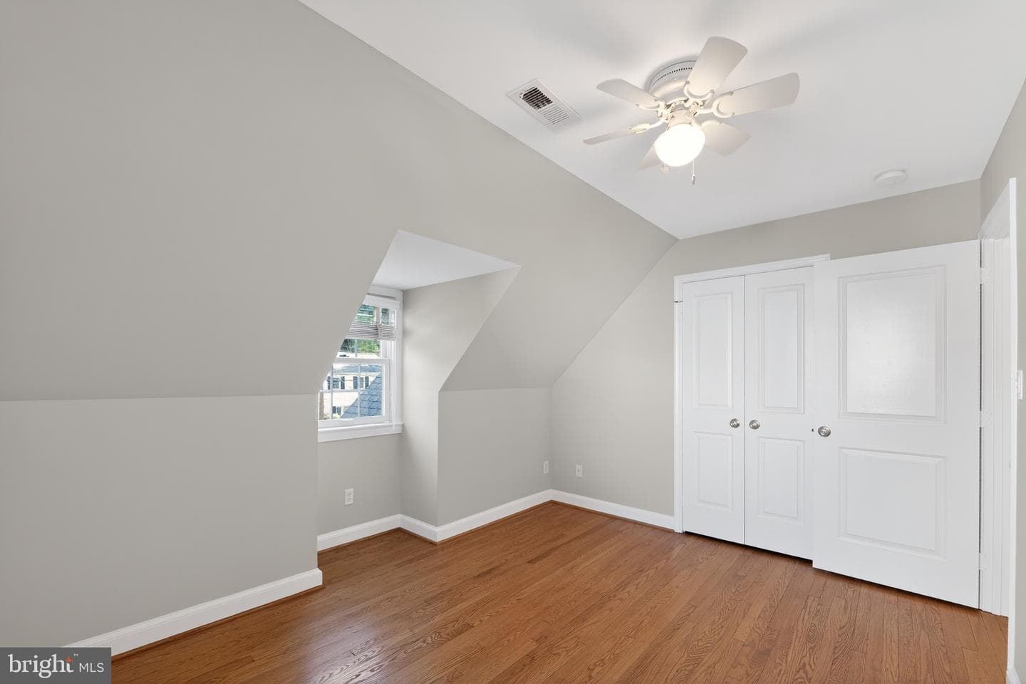 1724 Dublin Drive photo 32