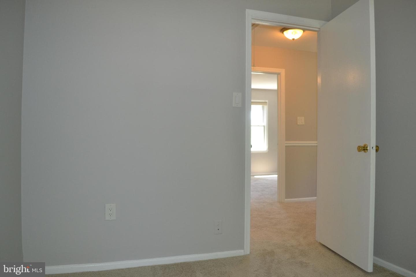 1 Ingleside Court photo 13
