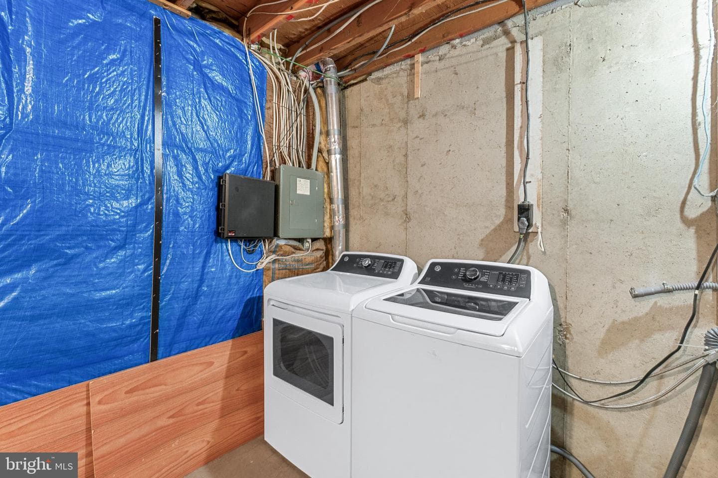 8743 Kelso Terrace photo 33