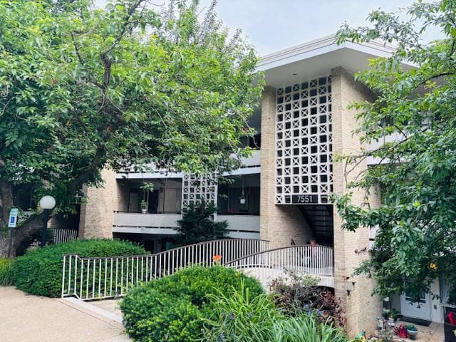 7551 Spring Lake Drive #d-1 photo 3
