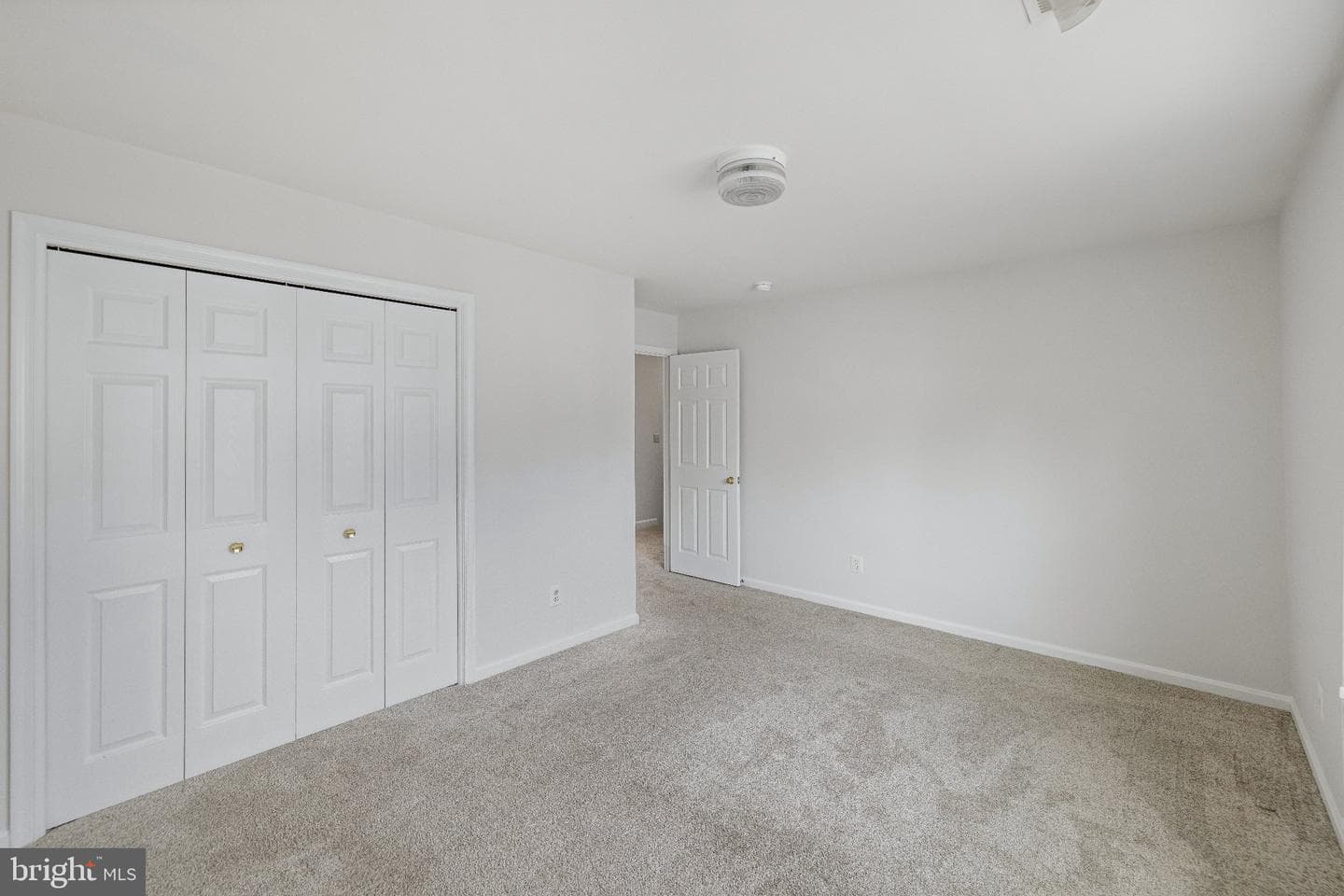 6 Castlebar Court photo 35