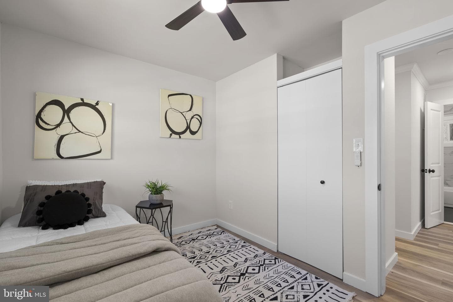 4304 Elizabeth Street photo 22
