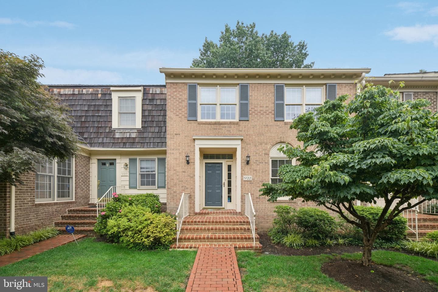 5722 Brewer House Circle, Rockville