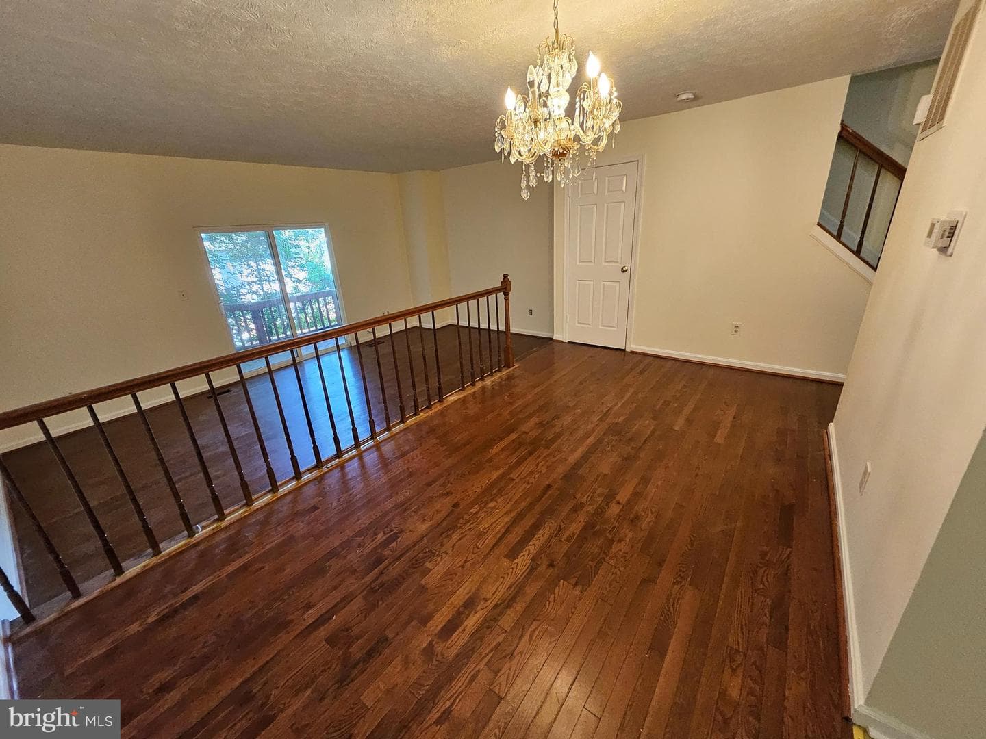 47 Gas Light Court photo 17