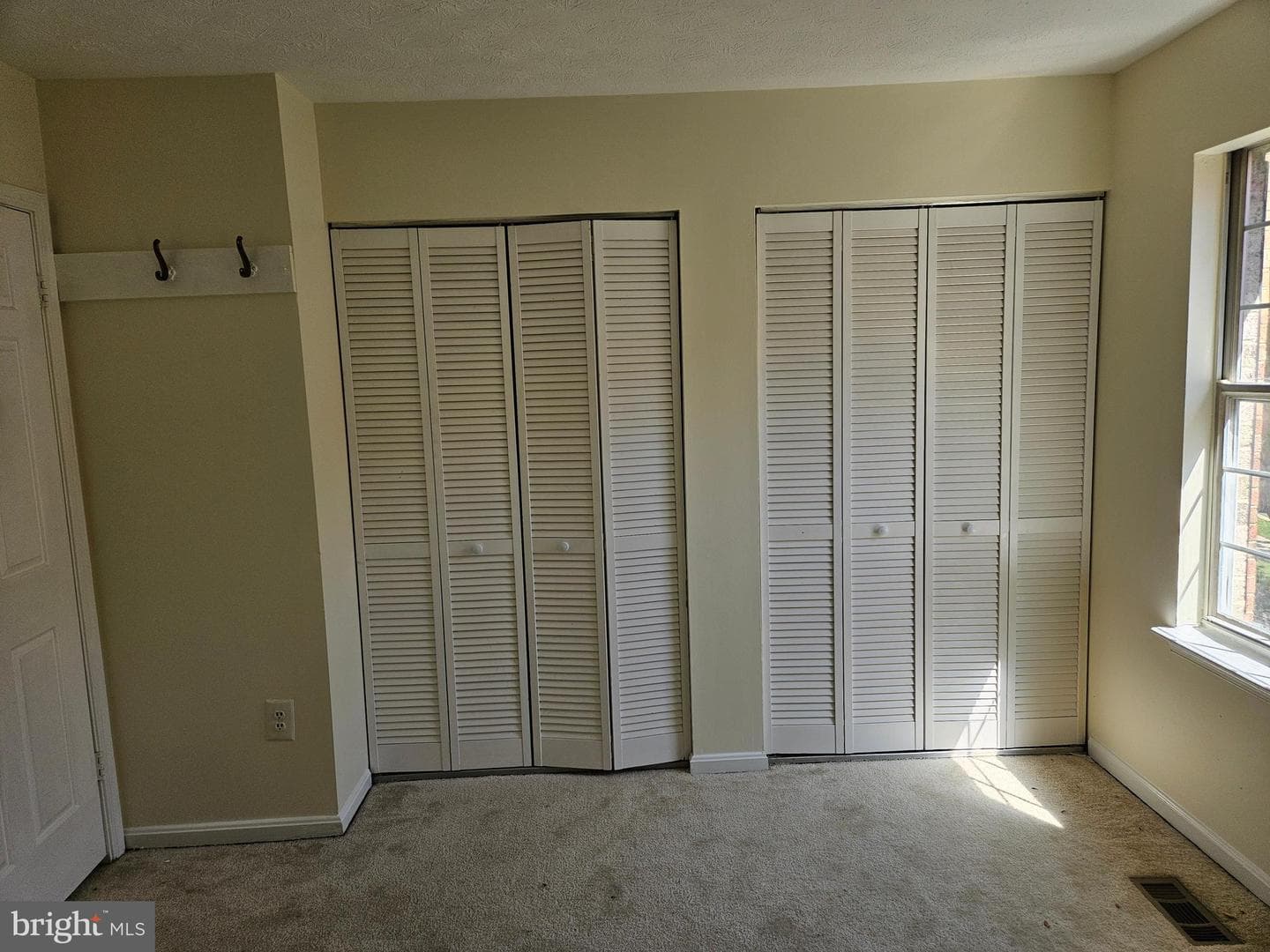 47 Gas Light Court photo 32
