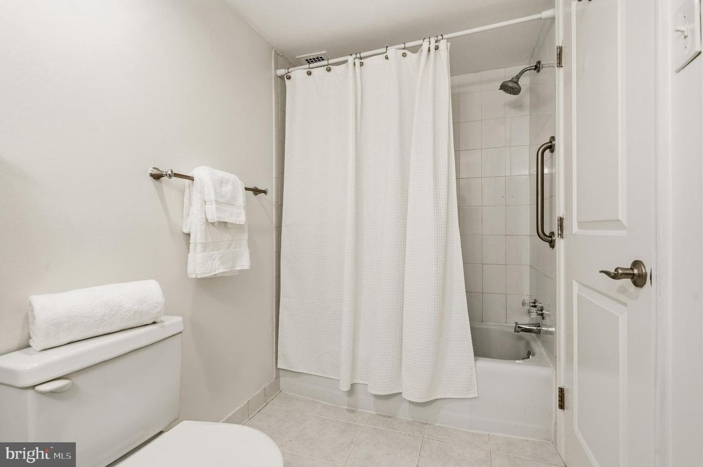 7501 Democracy Boulevard #b-123 photo 17