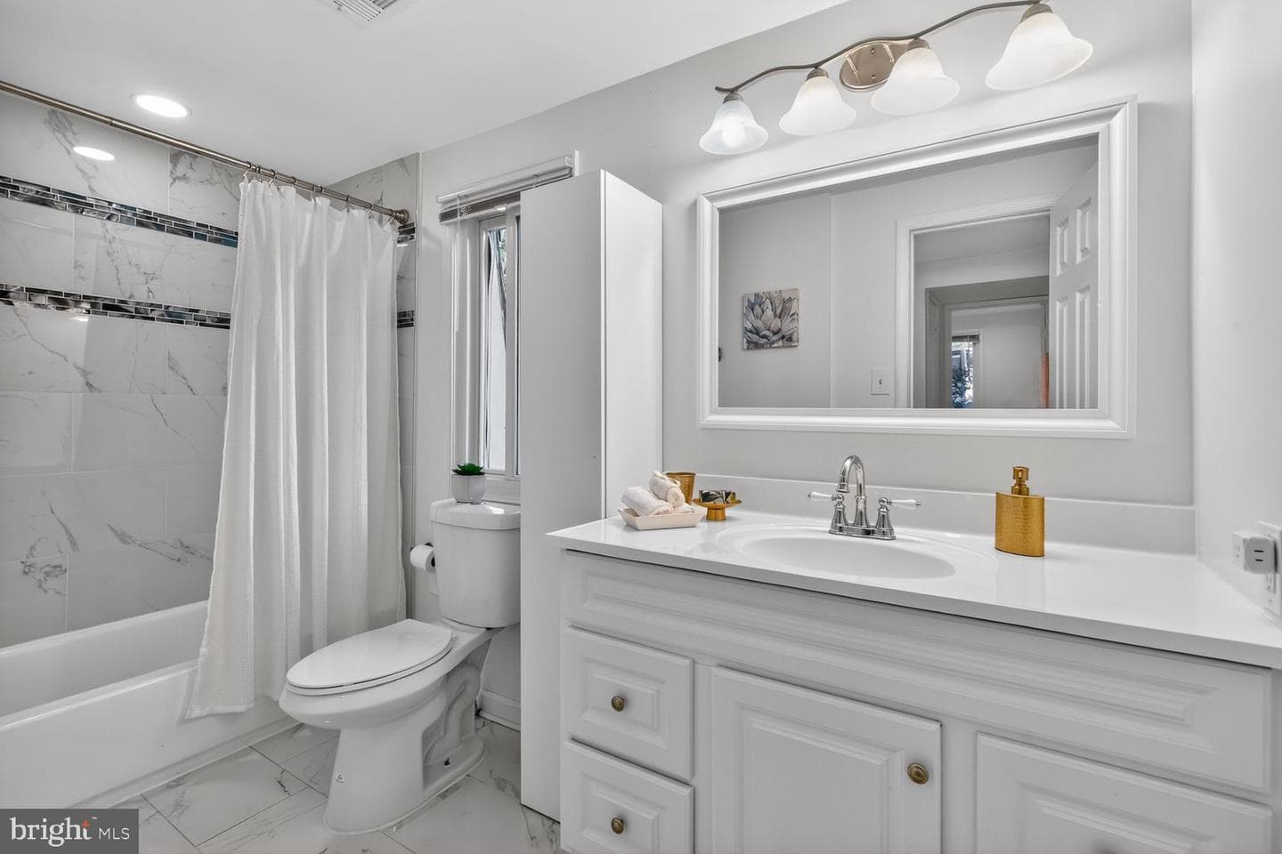 19025 Coltfield Court photo 10