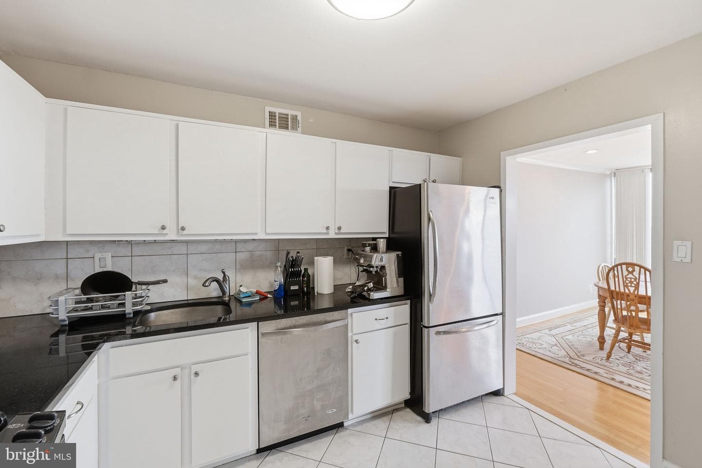 5225 Pooks Hill Road #1819n photo 16