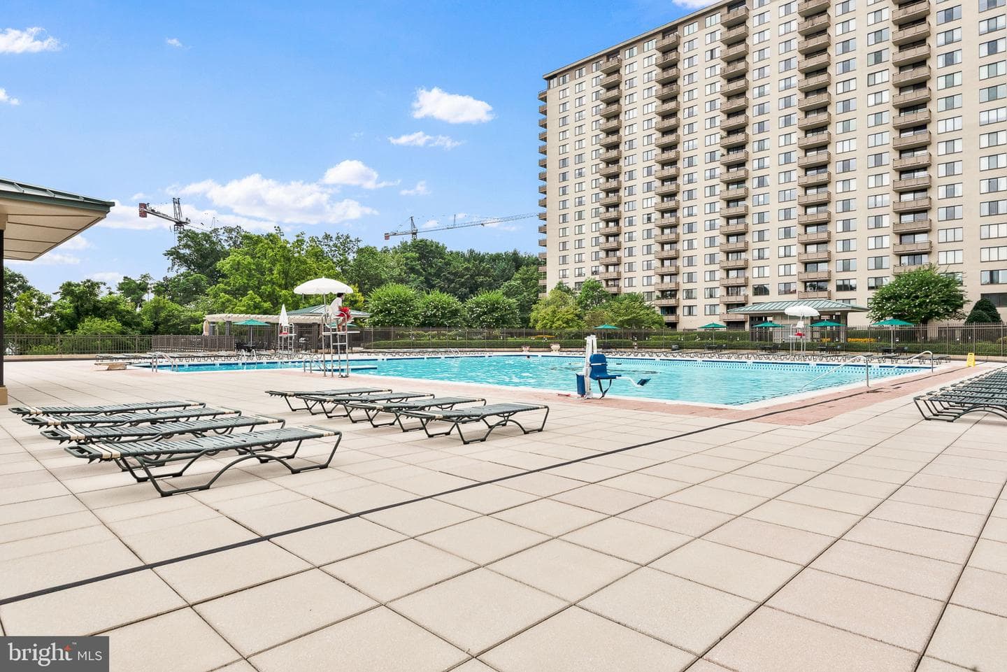 5225 Pooks Hill Road #1819n photo 52
