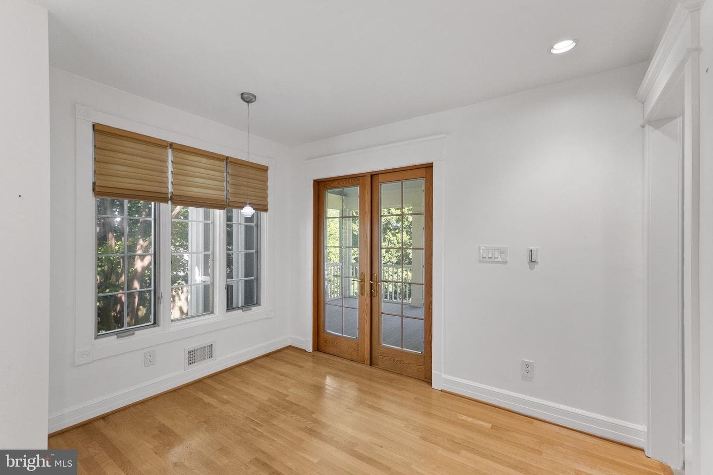 4909 Aurora Drive photo 17