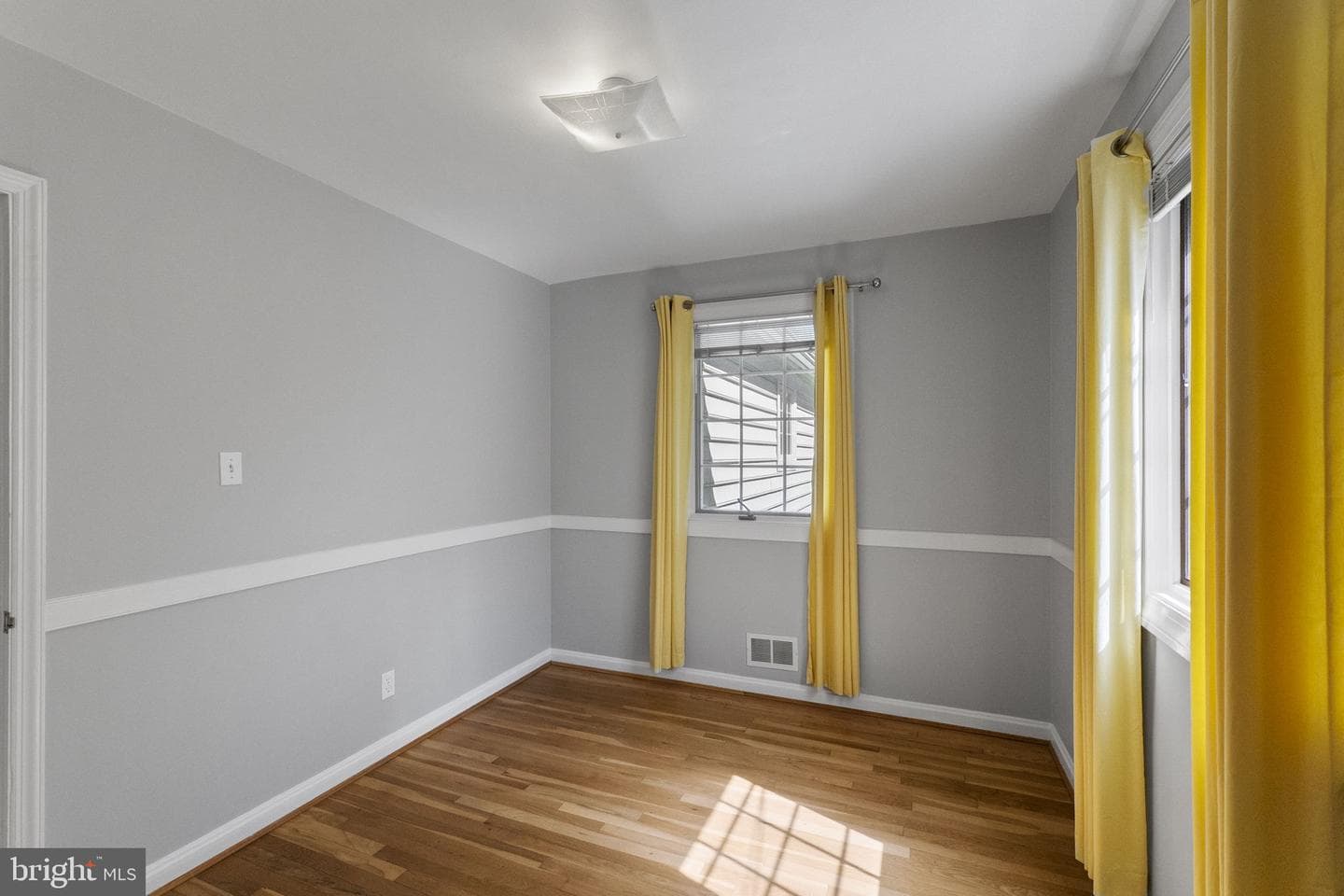 4909 Aurora Drive photo 32
