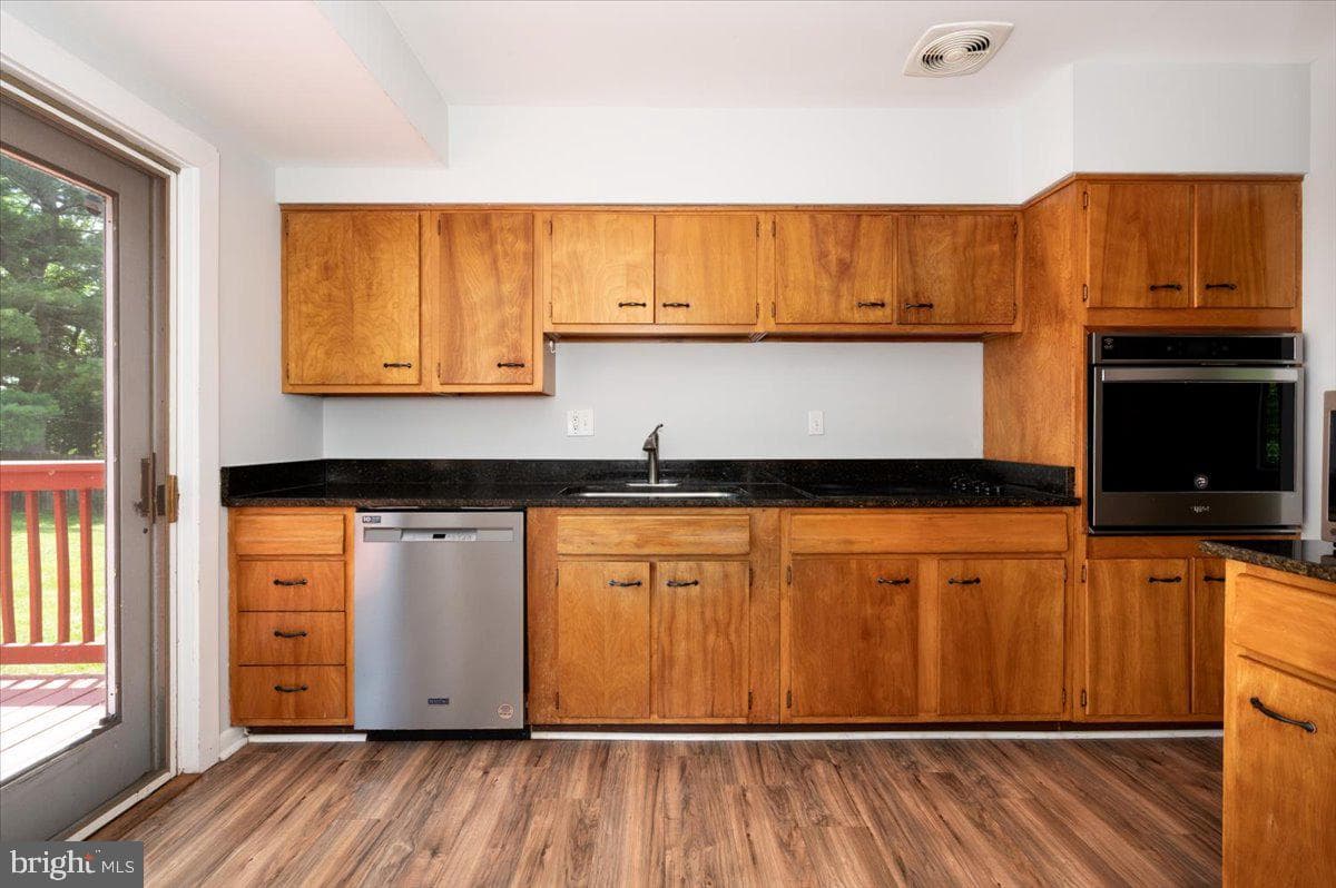 15617 Allnutt Ln photo 14