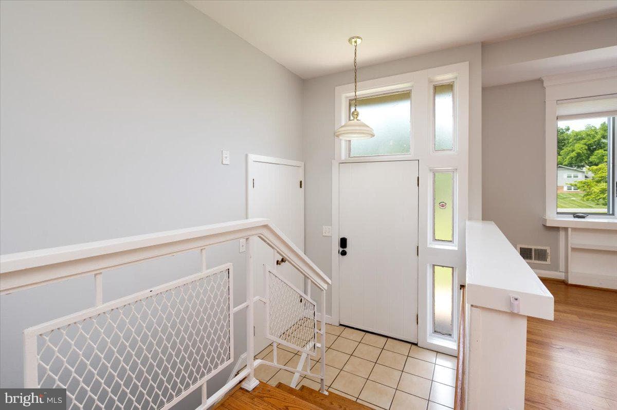 15617 Allnutt Ln photo 8