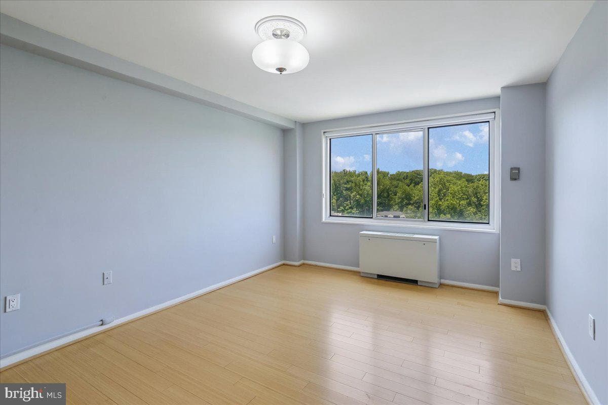 10201 Grosvenor Place #1205 photo 25