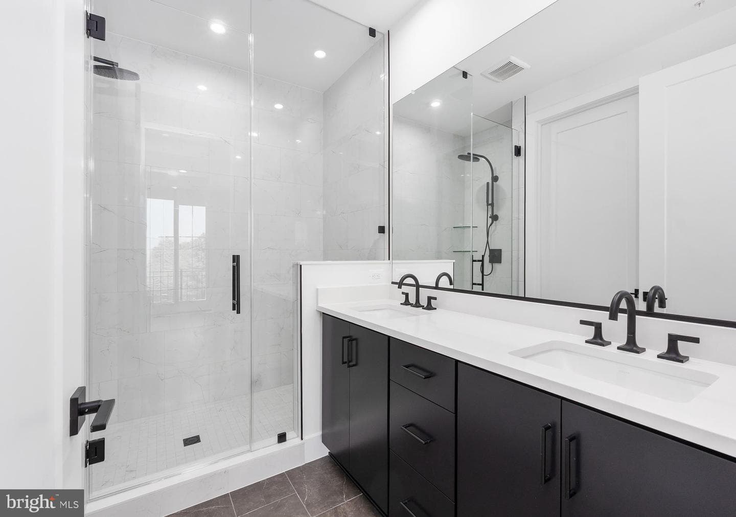 8622 Erdem Pl photo 20