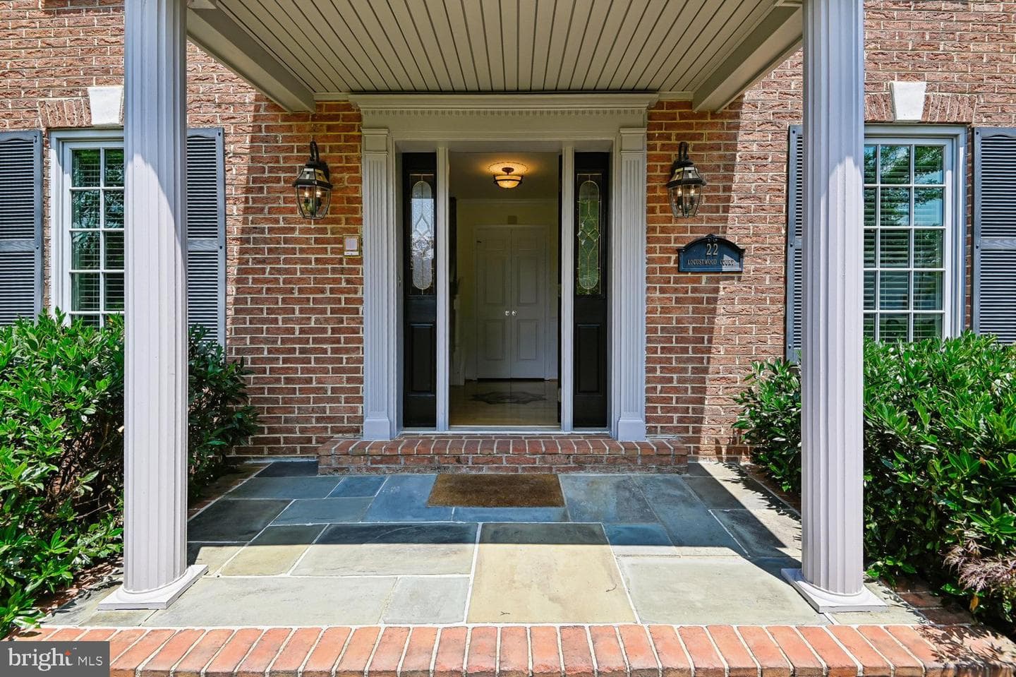 22 Locustwood Court photo 4