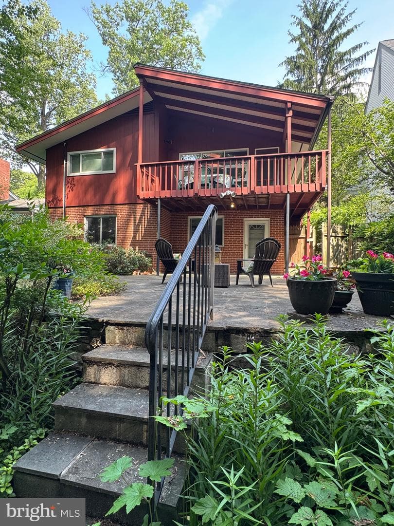 10206 Frederick Avenue photo 32
