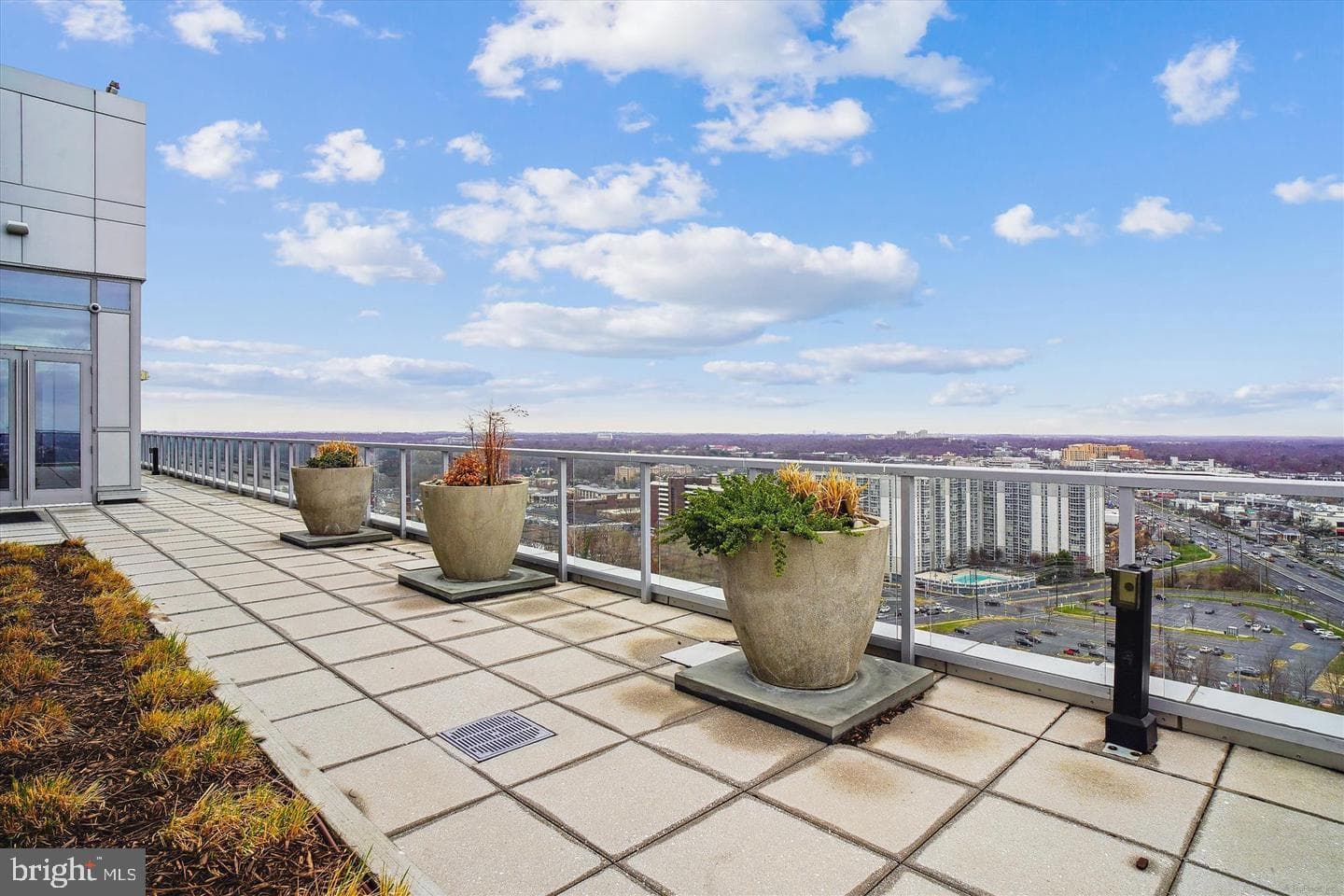 930 Rose Avenue #1511 photo 53