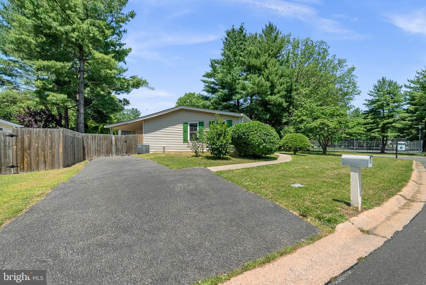 11601 Hourglass Way photo 39