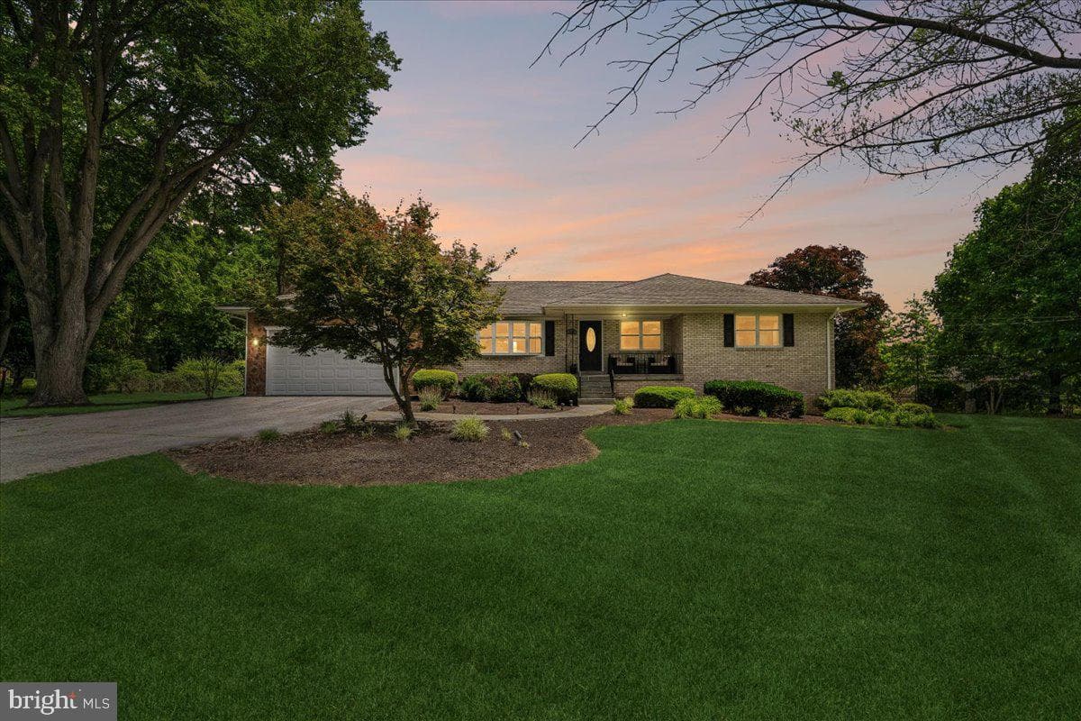 1946 Briggs Chaney Road, Silver Spring