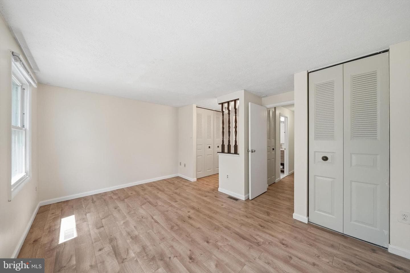 2807 Shepperton Terrace photo 14