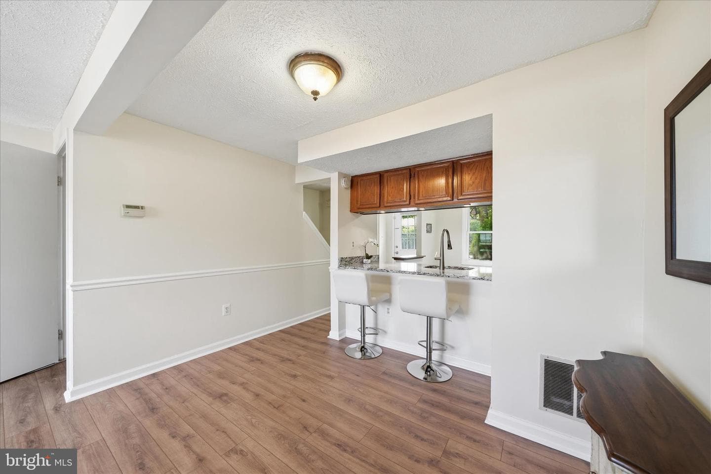 2807 Shepperton Terrace photo 46