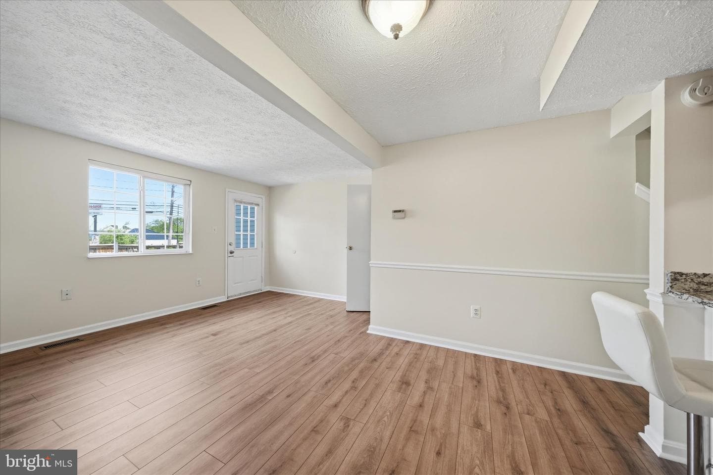 2807 Shepperton Terrace photo 47