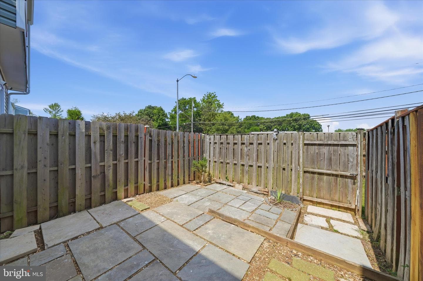 2807 Shepperton Terrace photo 71