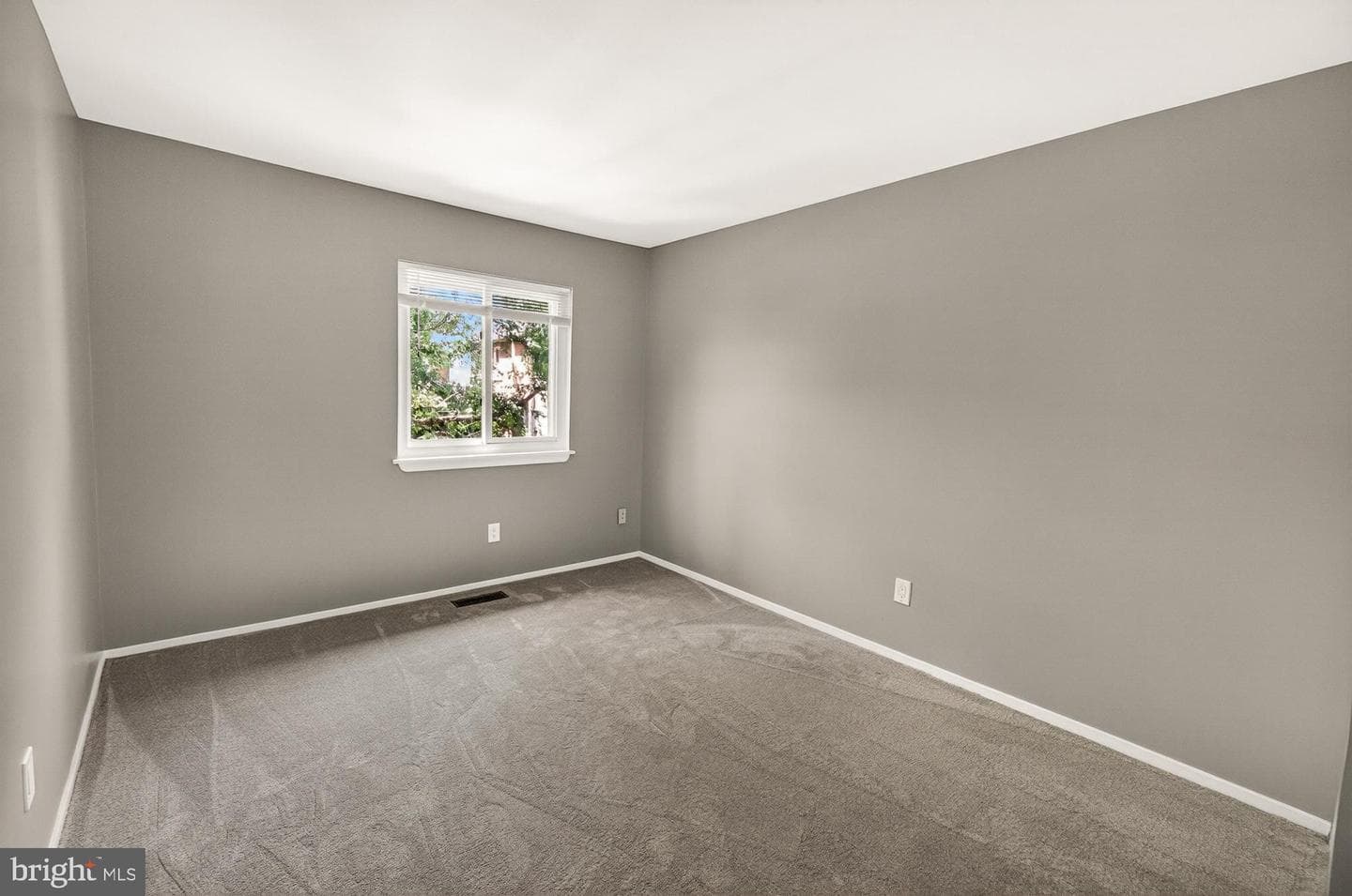 19346 Keymar Way photo 29