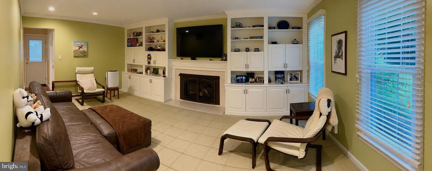 8224 Lakenheath Way photo 11