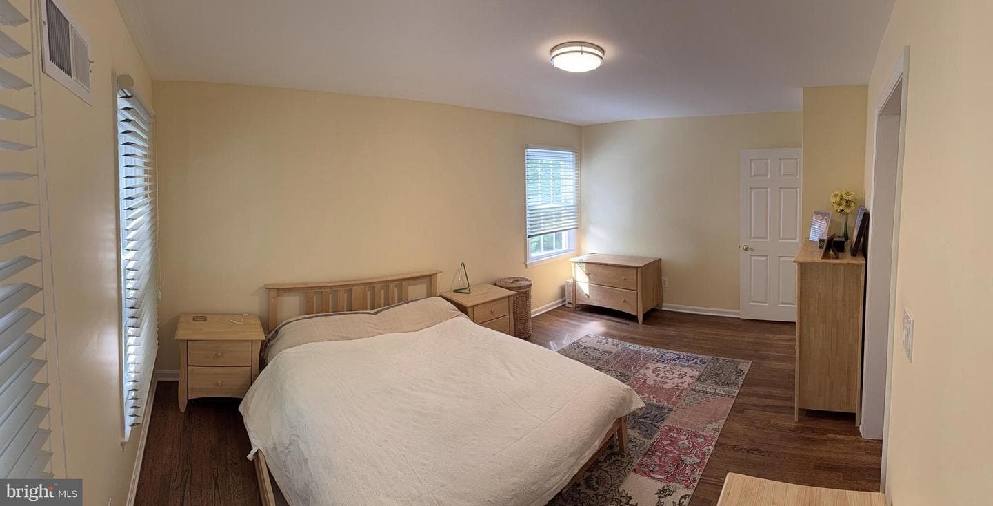 8224 Lakenheath Way photo 22