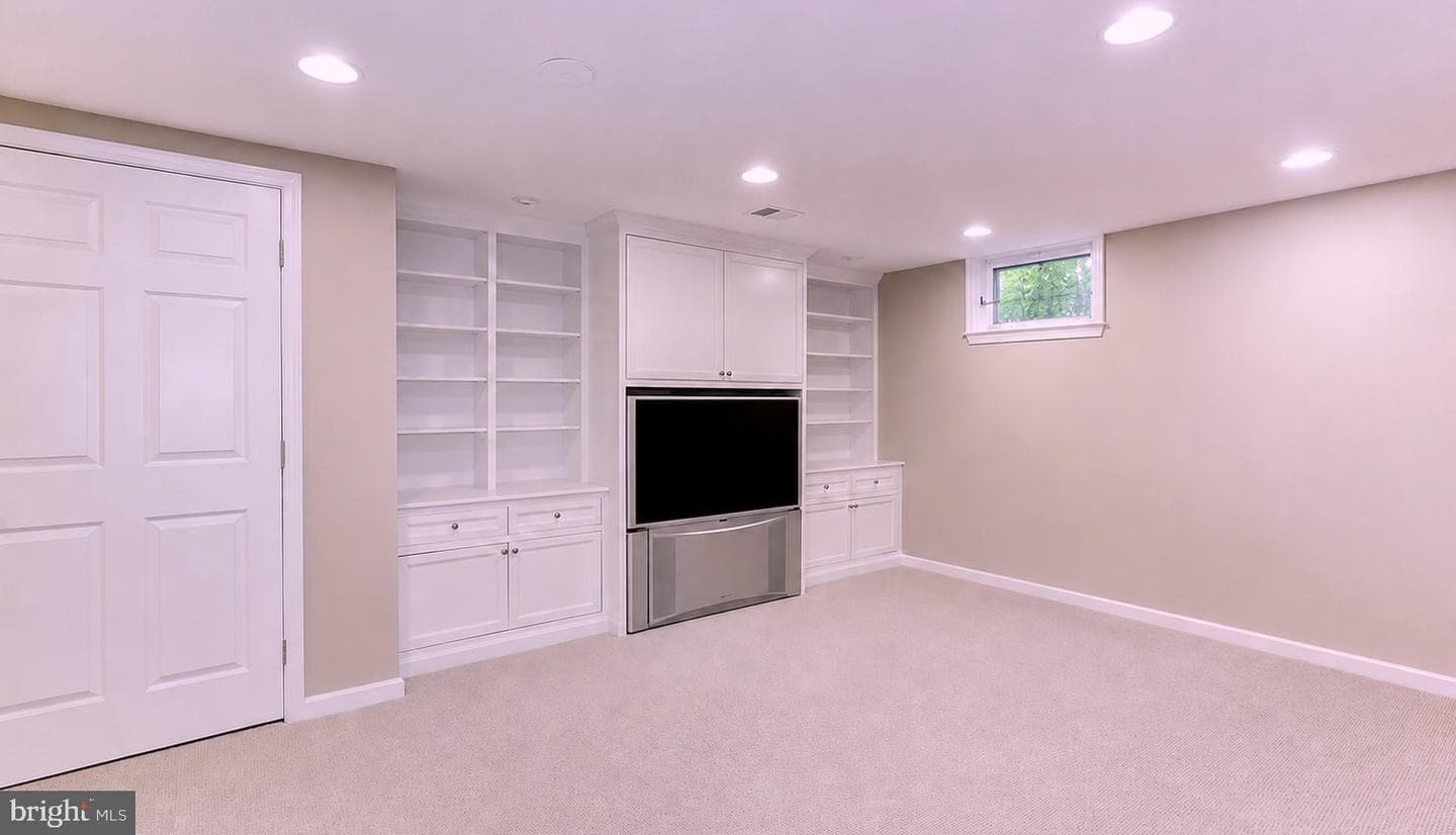 8224 Lakenheath Way photo 38