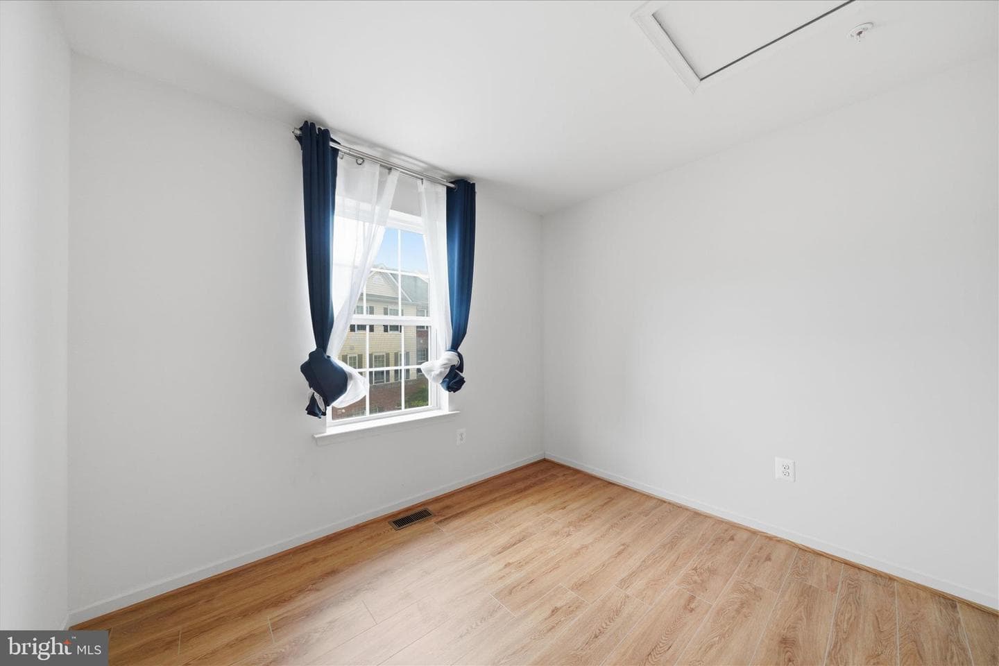 3548 Woodlake Drive #21 photo 37