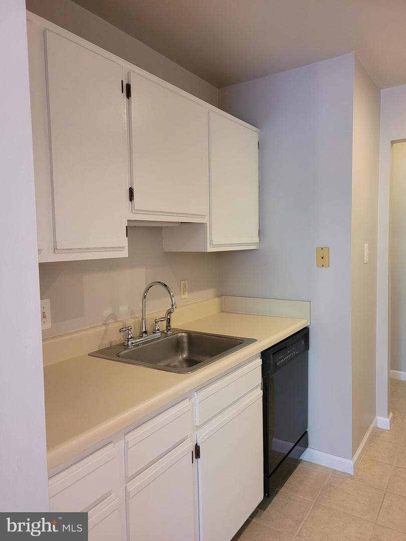 7908 Pearlbush Drive #301 photo 10