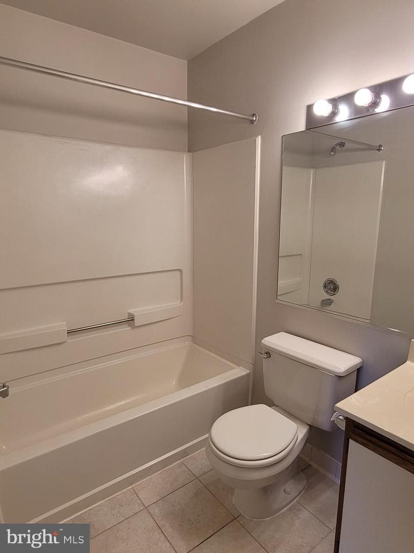 7908 Pearlbush Drive #301 photo 21
