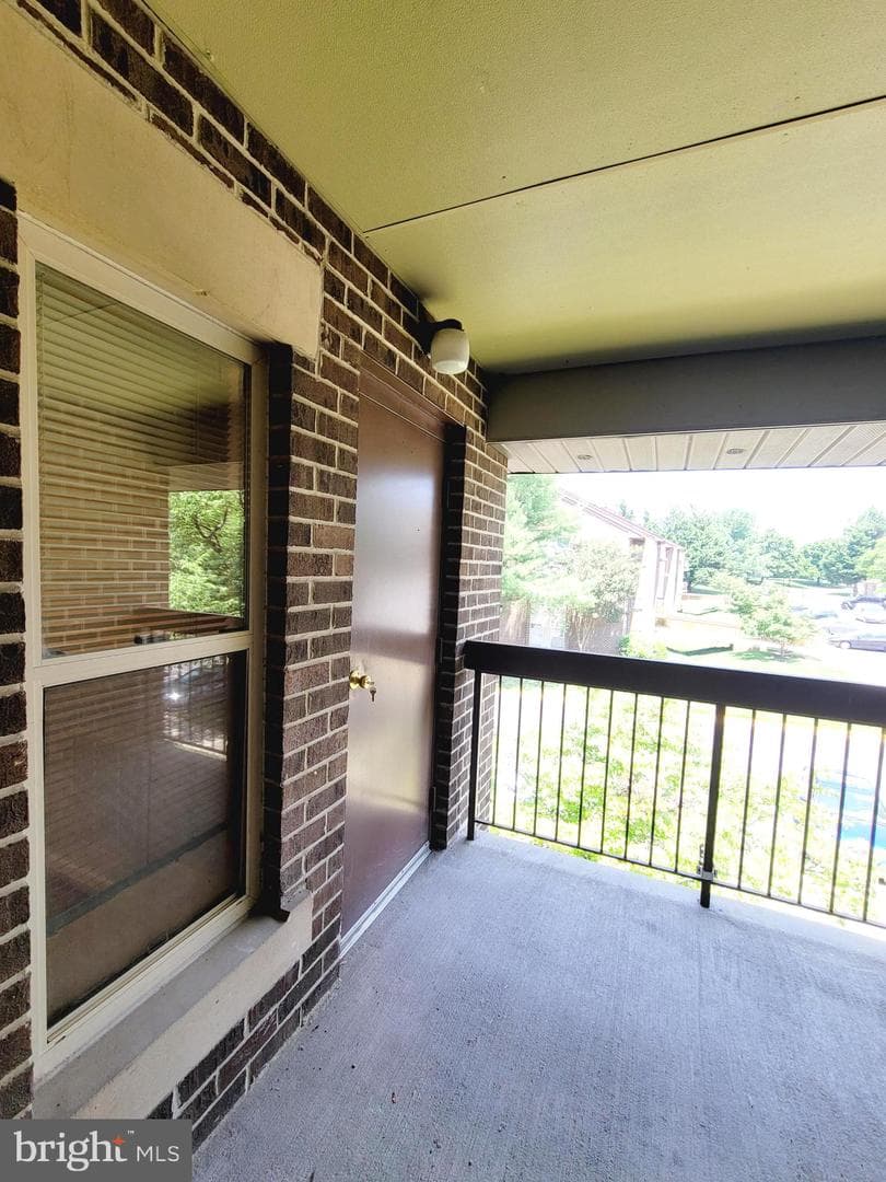 7908 Pearlbush Drive #301 photo 26