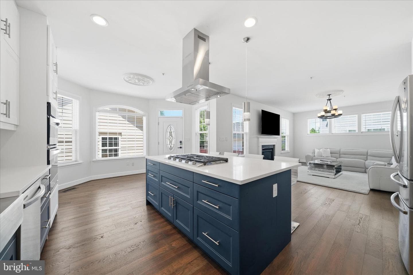 23121 Frederick Road photo 13