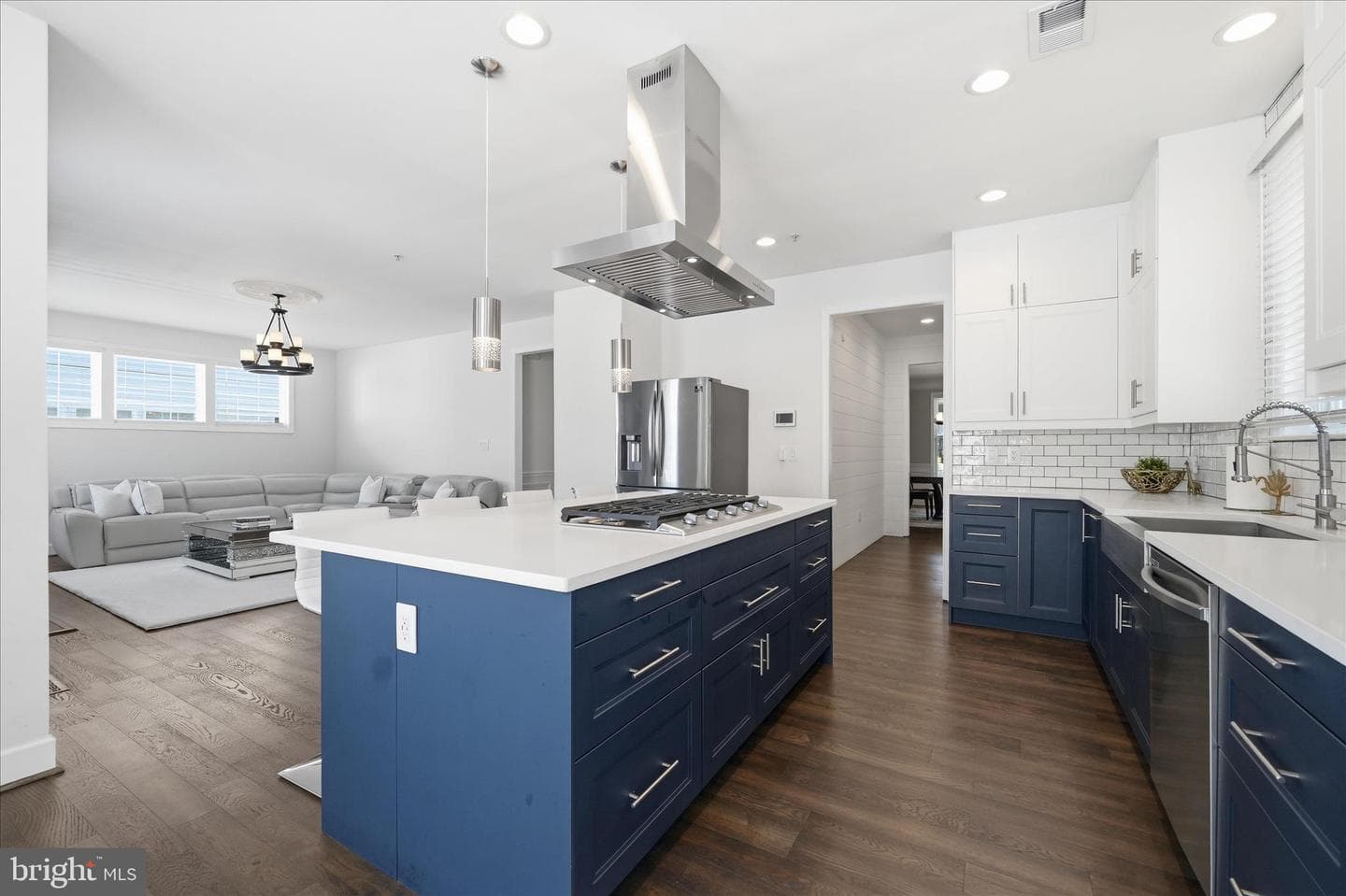 23121 Frederick Road photo 14