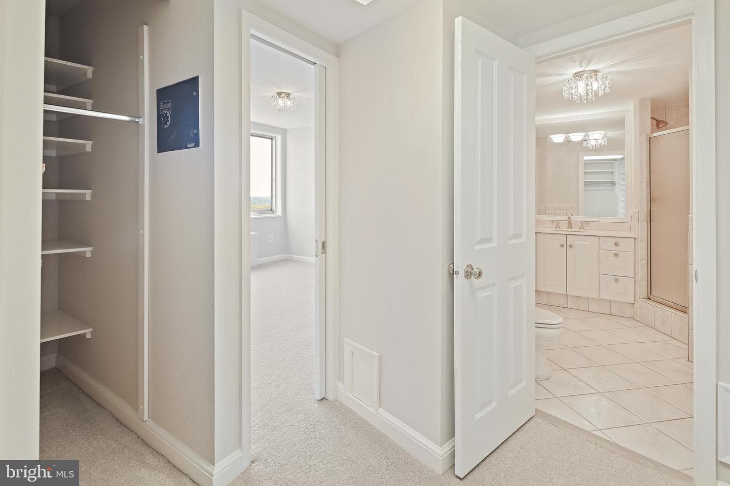 10401 Grosvenor Place #1704 photo 51
