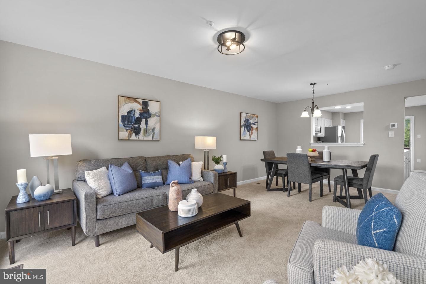 8101 Chelaberry Court photo 4